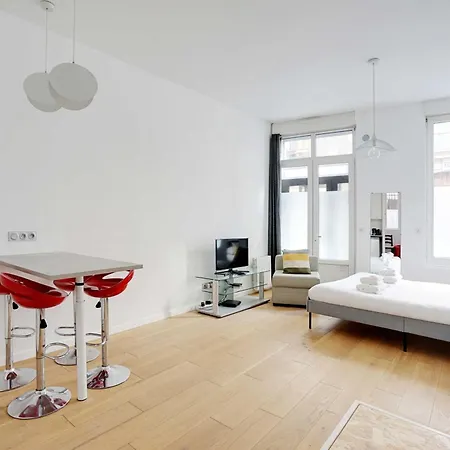 Cosy Studio 2p Musee Des Arts Et Metiers